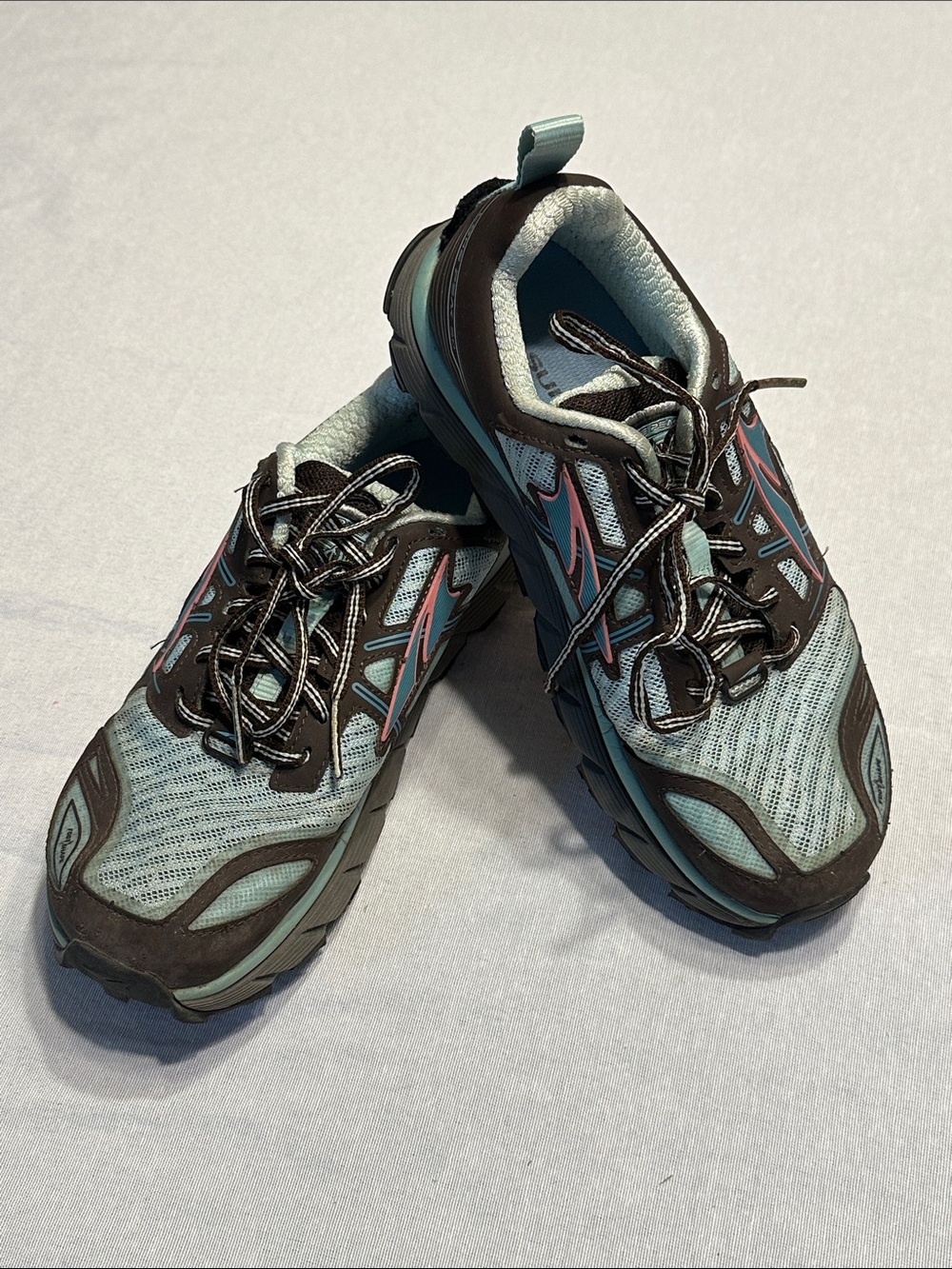 Altra Lone Peak 3.0 trail running shoe 6.5
